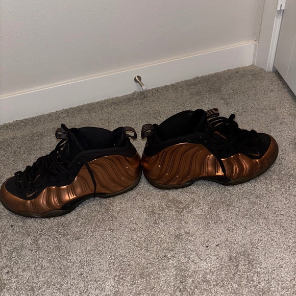 Copper  Nike Air Foamposite - Picture 1 of 5
